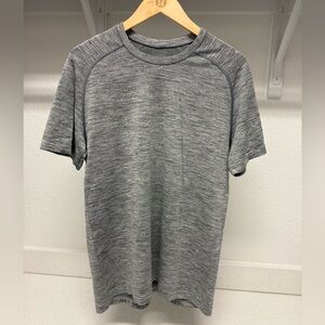 Lululemon Metal Vent (Medium)